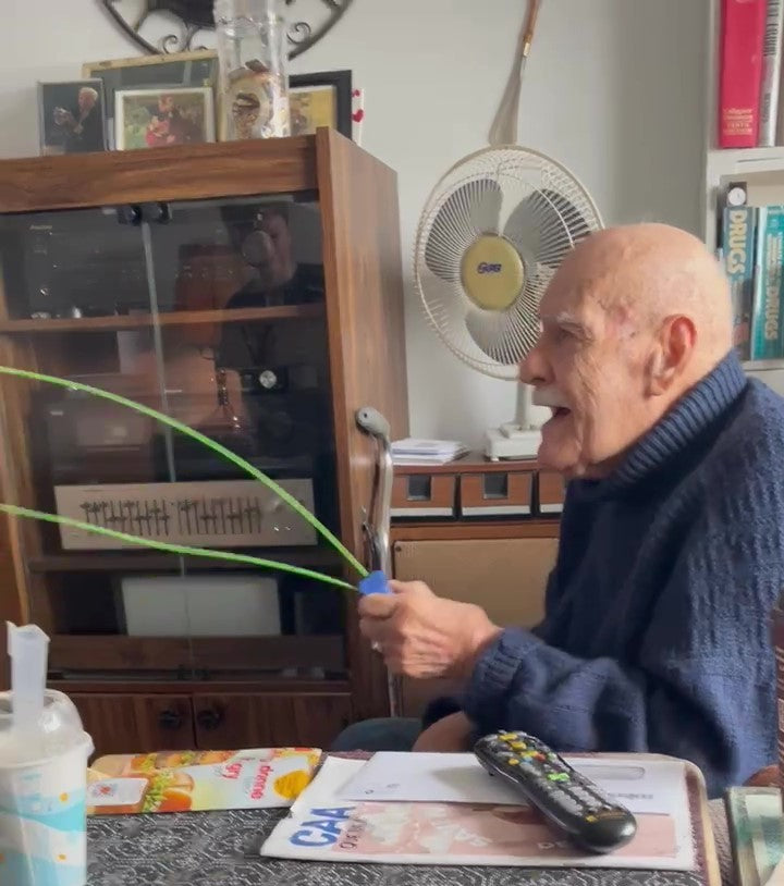 ZipString | The Gadget That Started The Craze!